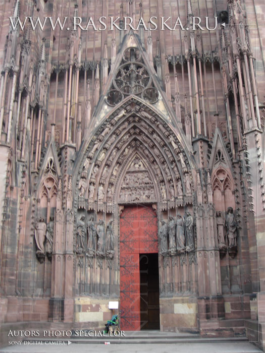 holy gates of the cathedral in Strasbourg